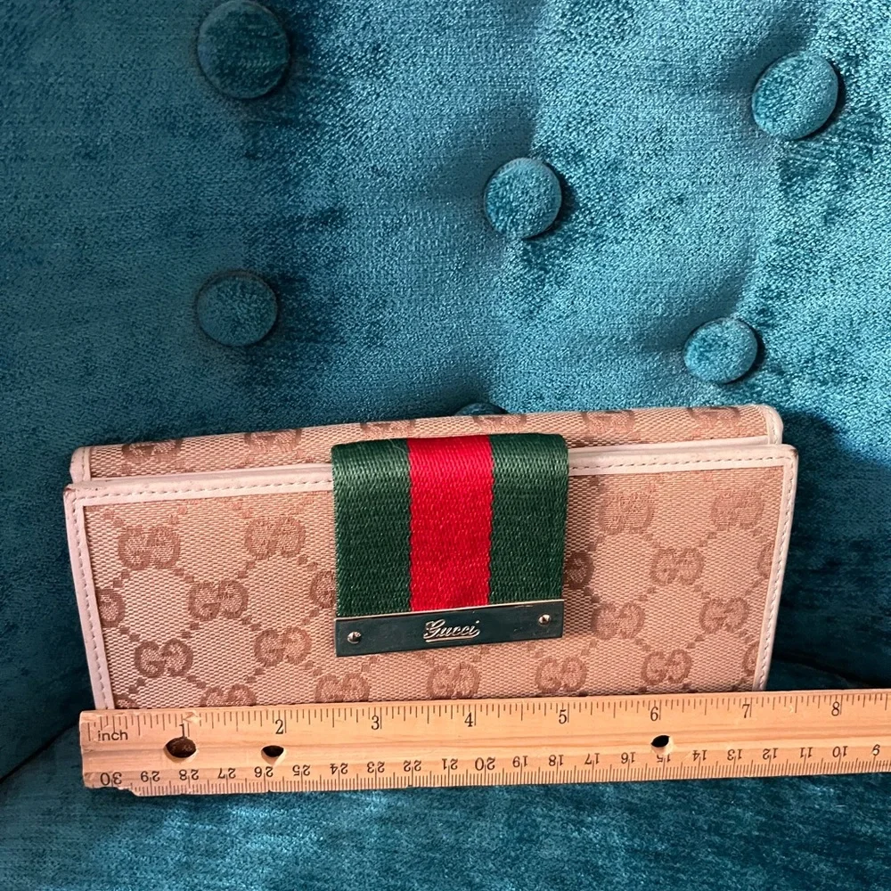 GG Look a like Beige Wallet with Green and Red Stripe with Genuine Leather trim - Picture 3 of 13